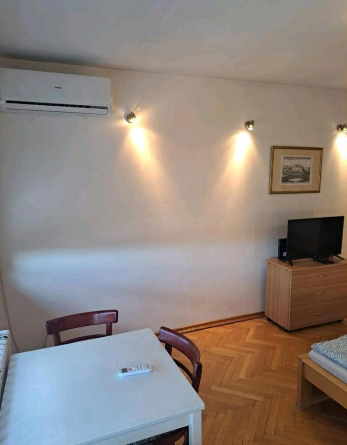 Apartman Milica 2023 Belgrad Exterior foto